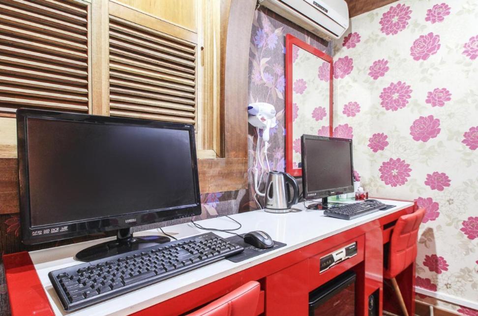 Couple Motel Seoul Exterior photo
